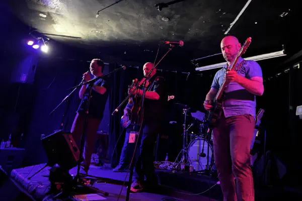 day 1 - mansion - the lustre1