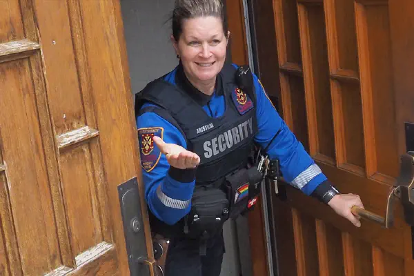 day 2 - theo - Secure